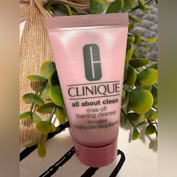 Clinique All About Clean Rinse-Off Foaming Cleanser – Mini 1 oz New - Picture 6 of 9
